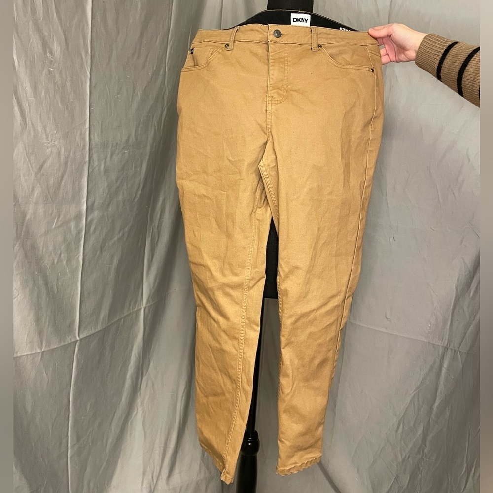 DKNY Men's Khaki Chinos
